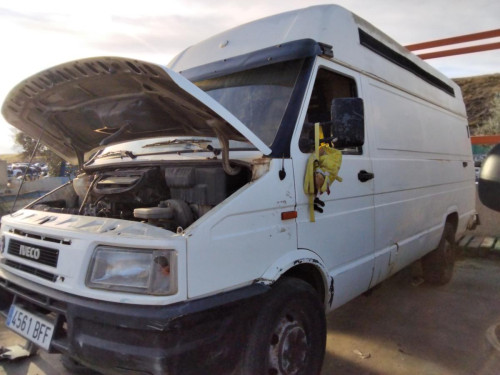  IVECO DAILY FURGÓN (1989) 