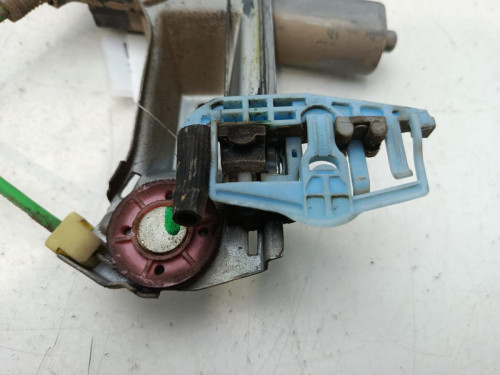 ELEVALUNAS DELANTERO IZQUIERDO Opel CORSA D 