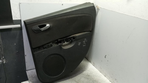 GUARNECIDO PUERTA TRASERA DERECHA, SEAT, LEON (1P1)