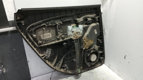 GUARNECIDO PUERTA TRASERA DERECHA, SEAT, LEON (1P1)