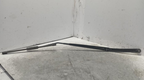 BRAZO LIMPIA DELANTERO DERECHO RENAULT CLIO IV GRANDTOUR 