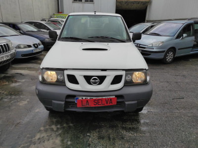 NISSAN TERRANO II (R20)