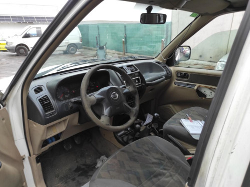 NISSAN TERRANO II (R20) — vehículo donante para recambios 