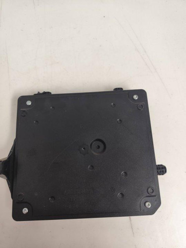  CAJA RELES / FUSIBLES Renault MEGANE III BERLINA 5P 
