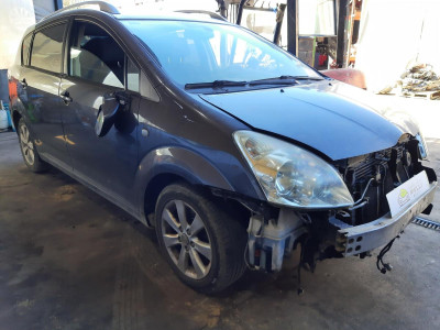 TOYOTA COROLLA VERSO (R1)