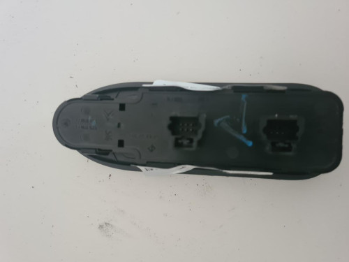  MANDO ELEVALUNAS DELANTERO IZQUIERDO CITROEN C5 BERLINA 
