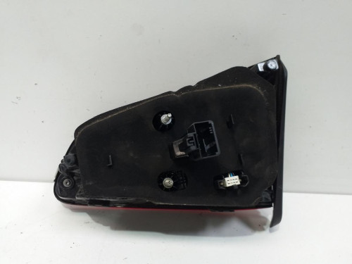  PILOTO TRASERO DERECHO INTERIOR Volkswagen GOLF VII BERLINA (BQ1/BE2) 