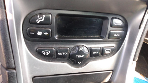 PEUGEOT 307 (S1)(04.2001) — vehículo donante para recambios 