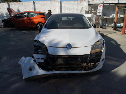  RENAULT MEGANE III COUPE 