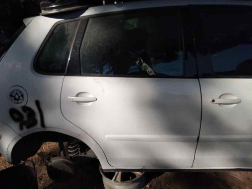 PUERTA TRASERA DERECHA Volkswagen POLO IV (9N1) 