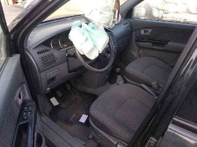 KIA CARENS (RS)