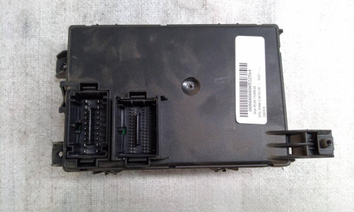 CAJA RELES / FUSIBLES Opel CORSA D 