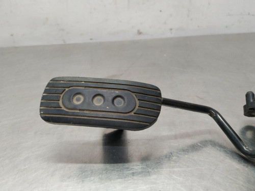  PEDAL ACELERADOR 