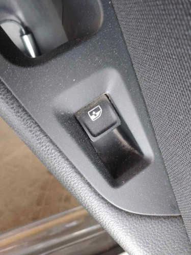 MANDO ELEVALUNAS TRASERO IZQUIERDO Seat LEON (5F1) 