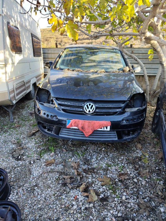 VOLKSWAGEN GOLF PLUS V (5M1)