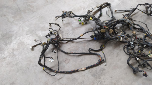 NO IDENTIFICADO Mitsubishi MONTERO (V20/V40) 