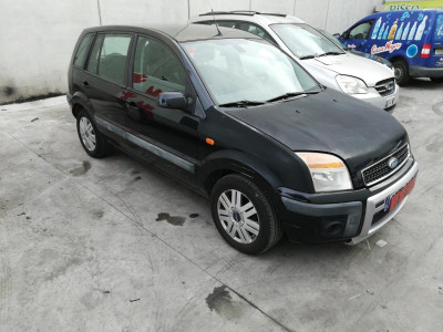 FORD FUSION (CBK)