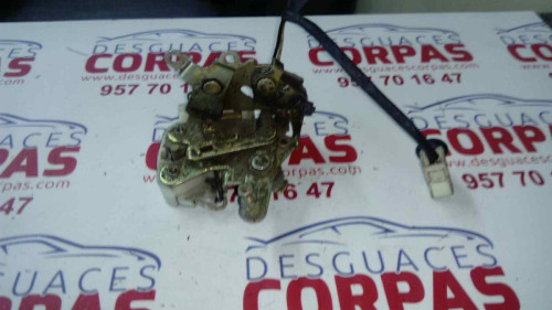  CERRADURA PUERTA TRASERA DERECHA 