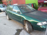 AUDI A4 AVANT (B5)
