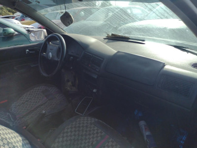 VOLKSWAGEN GOLF IV BERLINA (1J1)(10.1997)