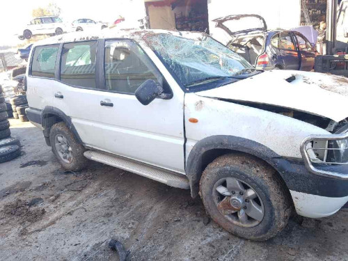  NISSAN TERRANO II (R20) 