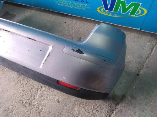 PARAGOLPES TRASERO 