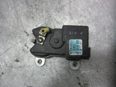 MOTOR CIERRE CENTRALIZADO DELANTERO IZQUIERDO, HYUNDAI, H-1 ()