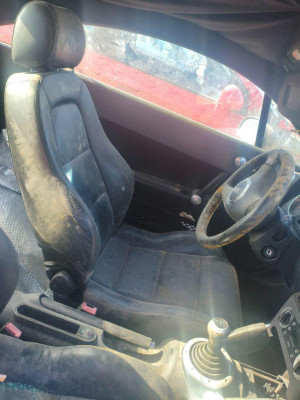 ASIENTO DELANTERO IZQUIERDO