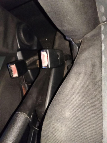 ENGANCHE CINTURON DELANTERO IZQUIERDO Ford FIESTA (CBK) 