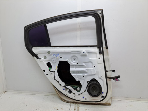 PUERTA TRASERA IZQUIERDA Opel INSIGNIA B GRAND SPORT 