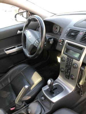 VOLVO S40 BERLINA