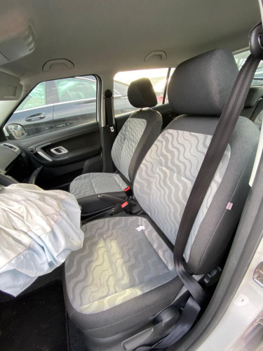 SKODA FABIA (5J2) used