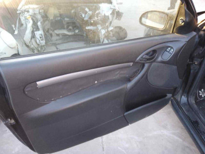 FORD FOCUS BERLINA (CAK)