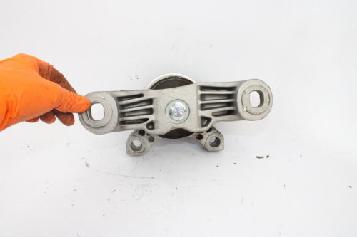 SOPORTE MOTOR DERECHO FORD FOCUS BERLINA (CAK) 
