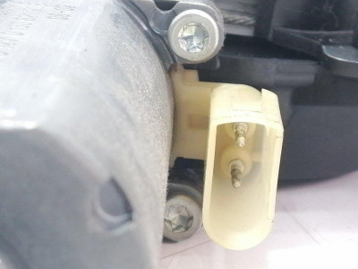 ELEVALUNAS DELANTERO IZQUIERDO, FORD, FIESTA (CBK)