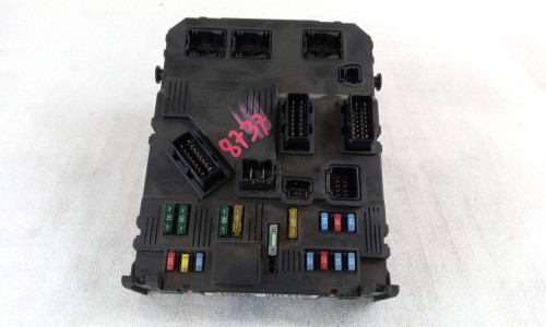 CAJA RELES / FUSIBLES Renault CLIO II FASE II (B/CB0) 