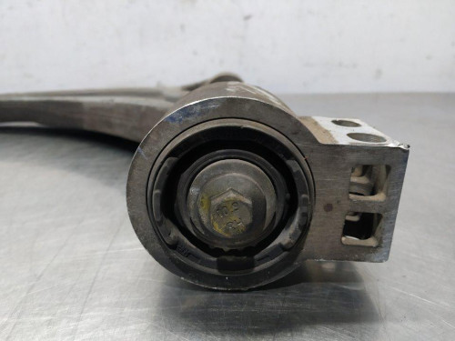  BRAZO SUSPENSION INFERIOR DELANTERO IZQUIERDO 
