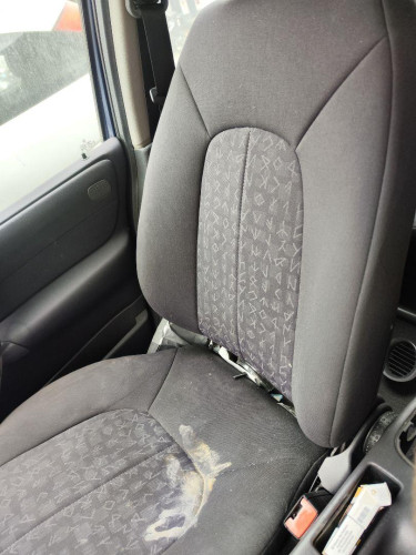 ASIENTO DELANTERO DERECHO Mercedes-Benz CLASE A (BM 168) 