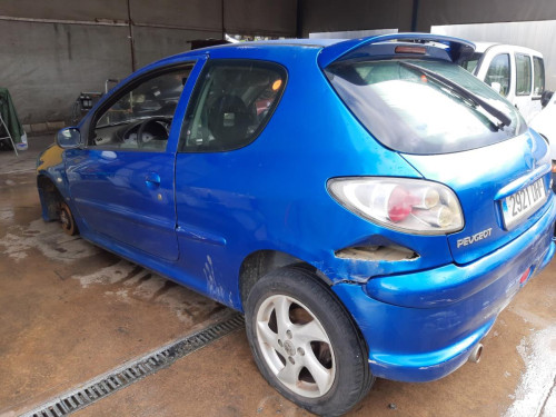  PEUGEOT 206 