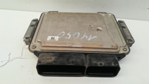 CENTRALITA MOTOR UCE OPEL ASTRA H BERLINA 