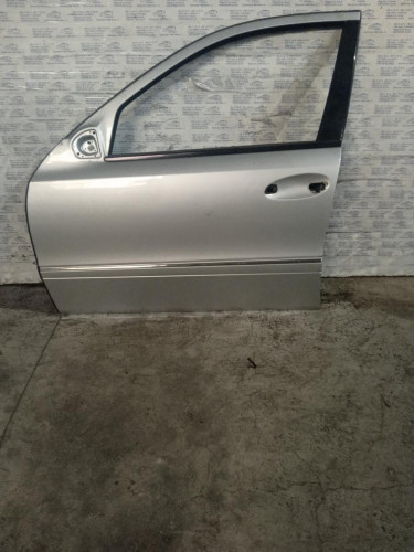  PUERTA DELANTERA IZQUIERDA 