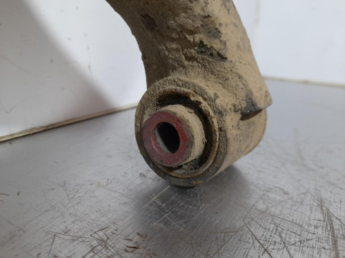 BRAZO SUSPENSION INFERIOR DELANTERO IZQUIERDO Hyundai SANTA FE (CM) 