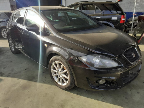  SEAT LEON (1P1) 
