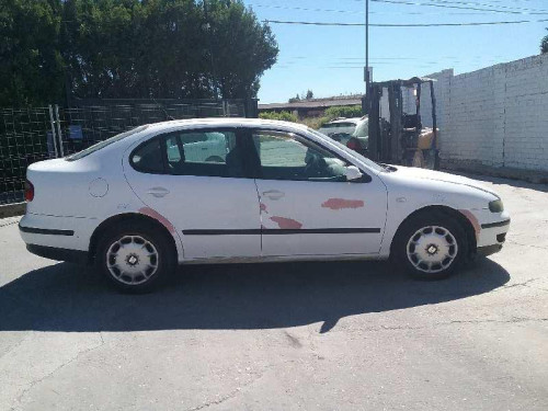  SEAT TOLEDO (1M2) 
