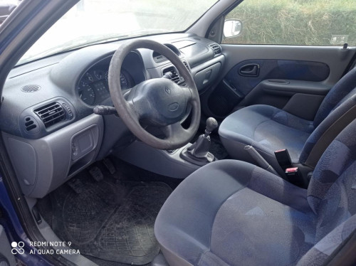Renault Clio II Fase I (B/CB0)(1998->) — автомобиль-донор на запчасти 