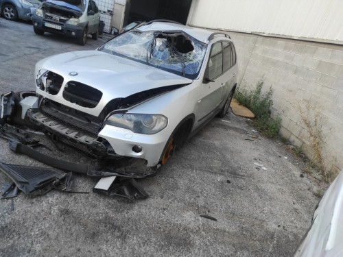 BMW SERIE X5 (E70) — автомобиль-донор на запчасти 