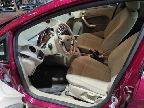 FORD FIESTA (CB1) — vehículo donante para recambios 