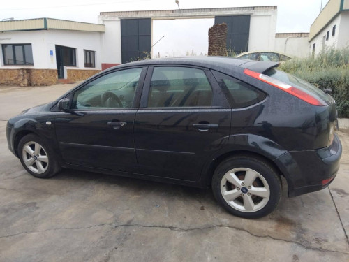 Ford Focus Berlina (CAP)(08.2004->) — vehículo donante para recambios 