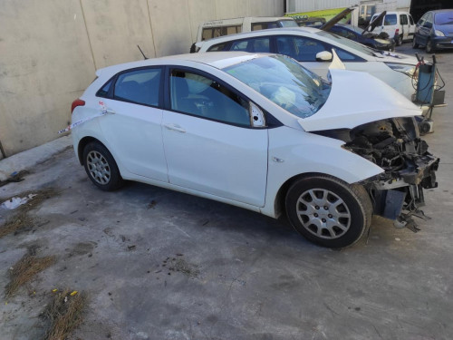 HYUNDAI I30 (GD) — vehículo donante para recambios 