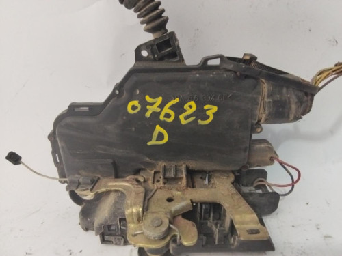 CERRADURA PUERTA DELANTERA DERECHA Seat LEON (1M1) 